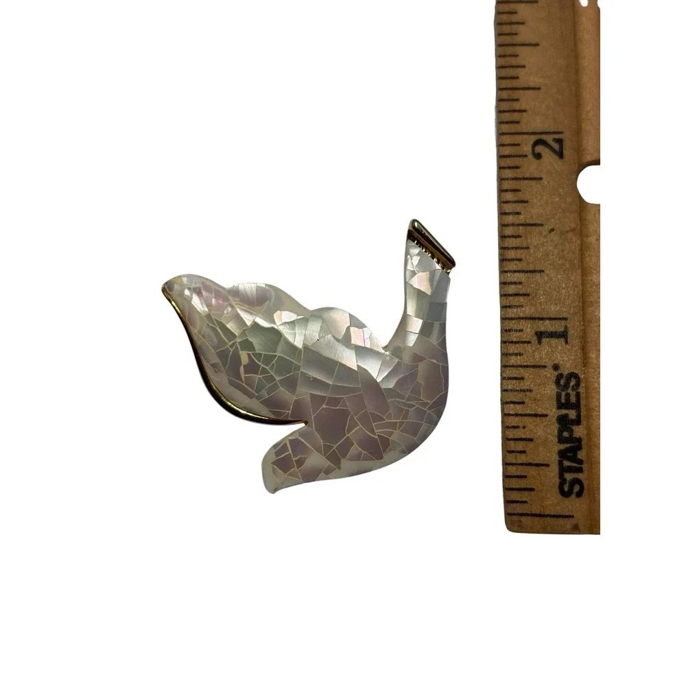 Vintage Liz Claiborne GoldTone White Mother Of Pearl Mosaic Dove Bird Brooch Pin